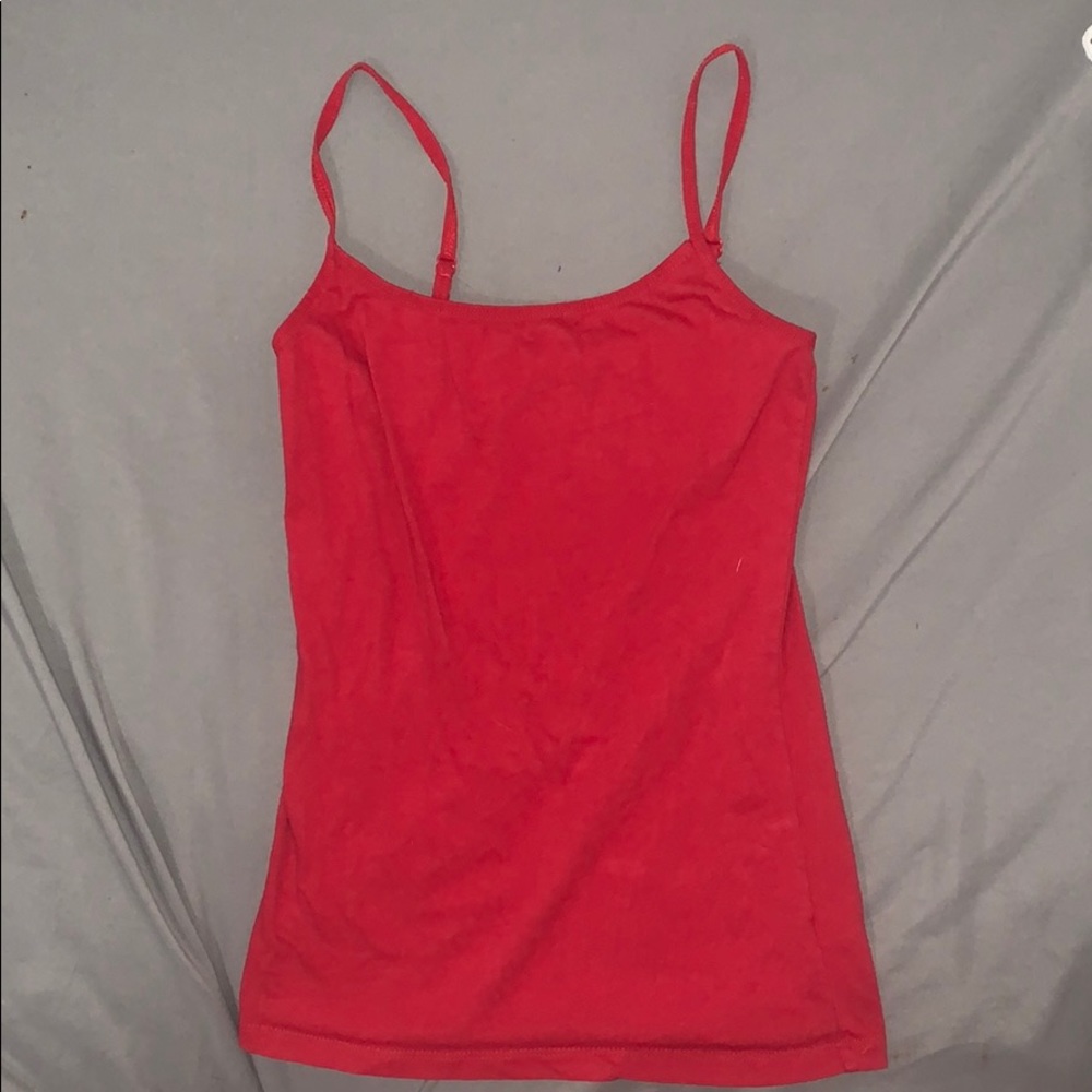 Red cami